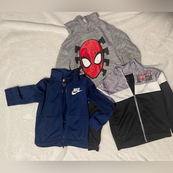 Nike/Converse/Marvel Jackets Hoodie Boys 6 - Picture 1 of 7